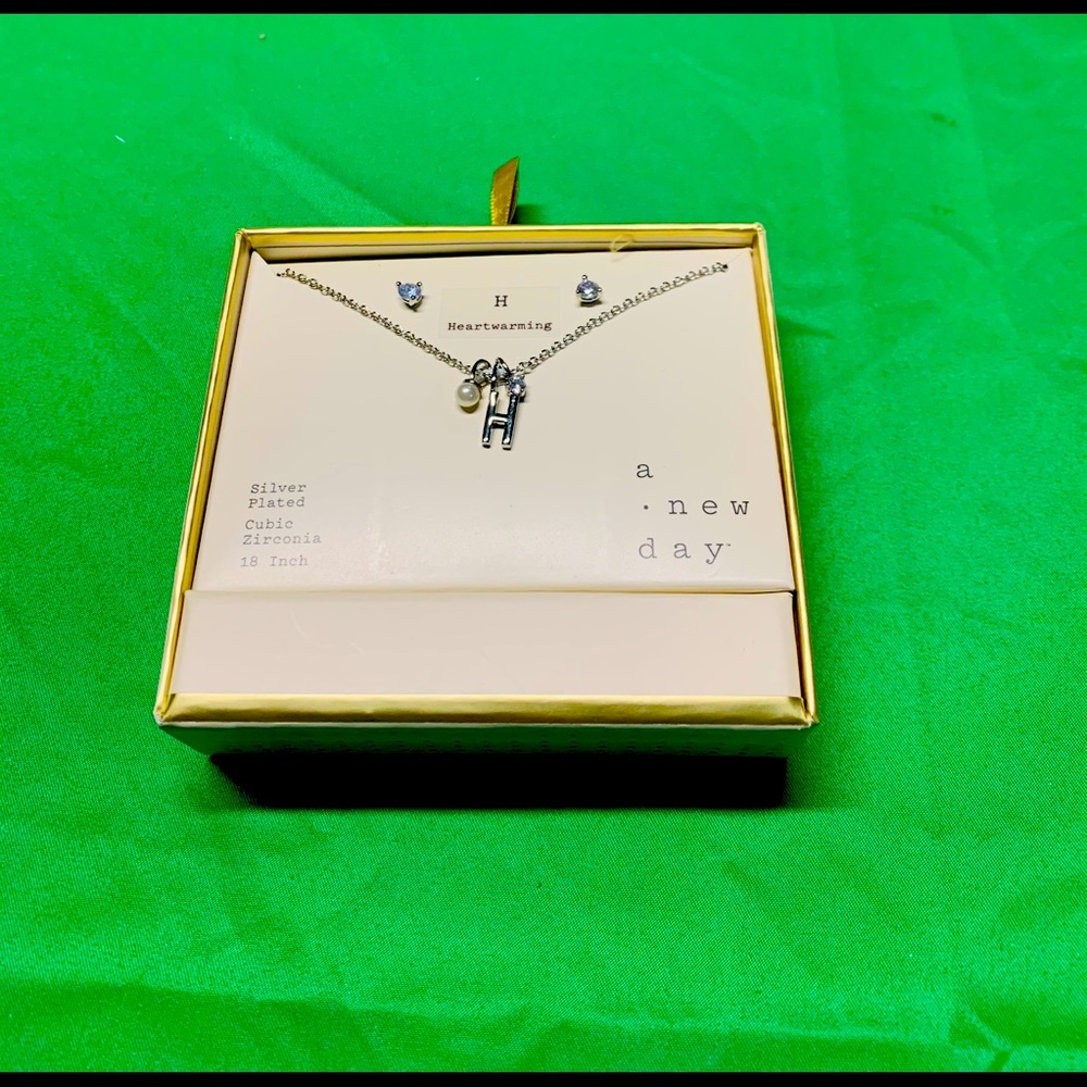 Necklace & earring I have all the letters